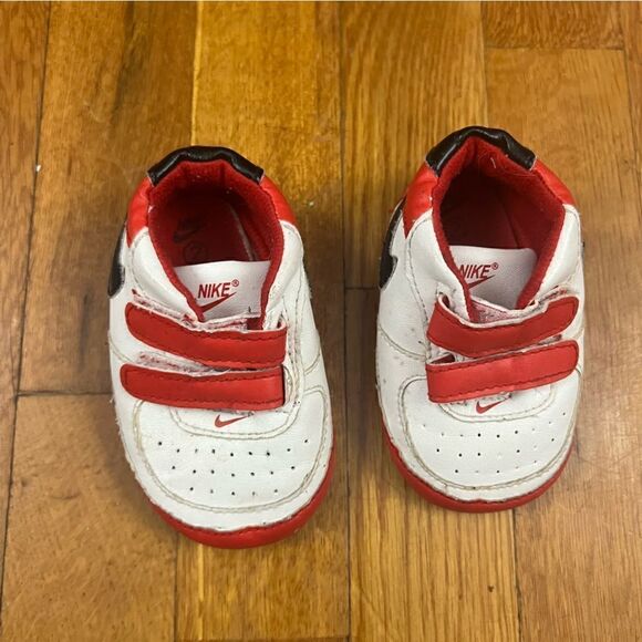 Vintage Nike Velcro Baby Booties - Picture 6 of 7